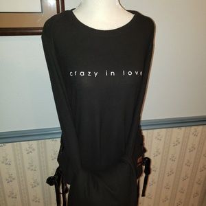 Peace Love World Medium Top Crazy in love